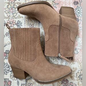 Women's Tan Ankle Boots | Suede Booties